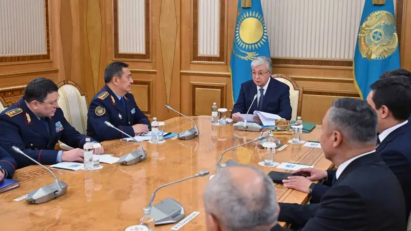 Тоқаев: Ішкі істер органдарының жұмысын түбегейлі өзгерту керек