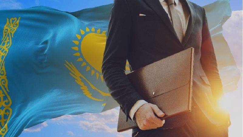 Өзін «Антикордың» қызметкерімін деп таныстырған мас шенді жұмыстан қуылды