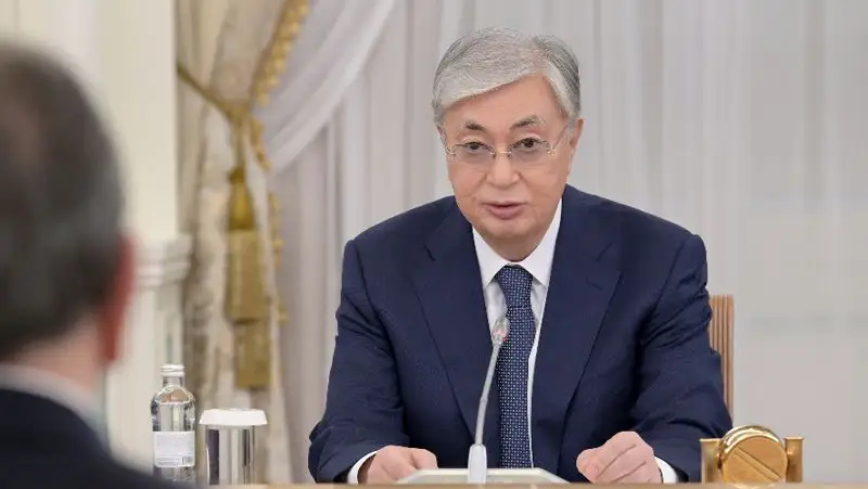 Тоқаев: Тұңғыш Президентіміз елімізді іргесі берік мемлекетке айналдыру үшін зор еңбек сіңірді