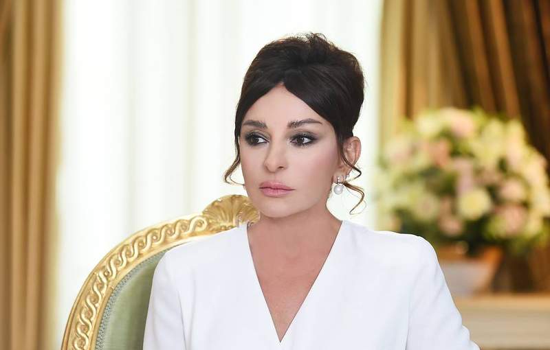 Мехрибан Алиева: Орденіңіз құтты болсын!