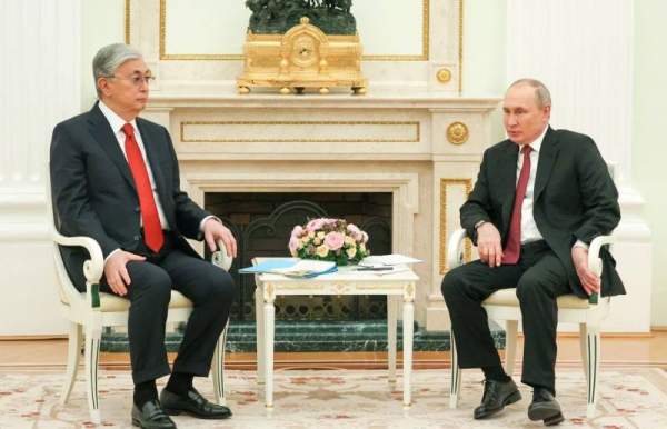ҰҚШҰ-ның мерейтойлық саммитінен кейін Қазақстан мен Ресей басшылары кездесті