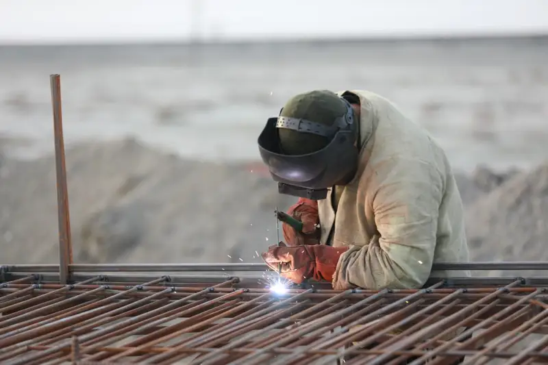 Исатай ауданында екі мыңға жуық адам жұмыспен қамтылды