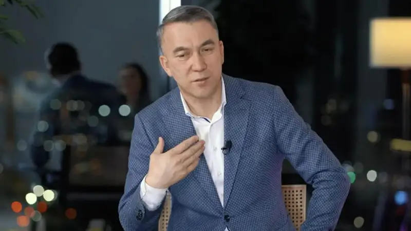 «Клоун», «маймыл»... Есен ЕЛЕУКЕН сайлауға түсуден НЕГЕ айнып қалды?