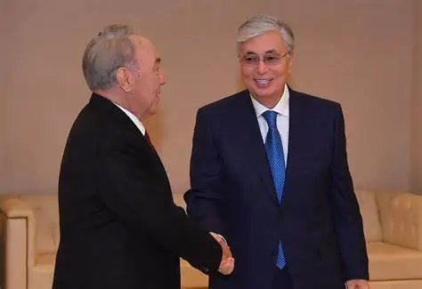 Мемлекет басшысы: Ешқандай қос үкімет жоқ