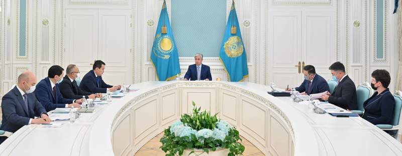 Тоқаев экономикалық мәселелер жөнінде кеңес өткізді