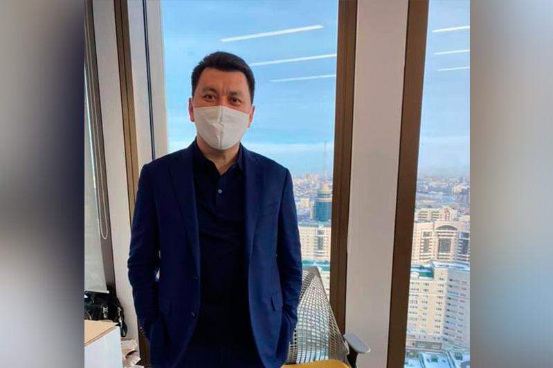  Ерлан Қарин қазақстандық ғалымдар әзірлеген вакцинаның екінші дозасын салдырмақ