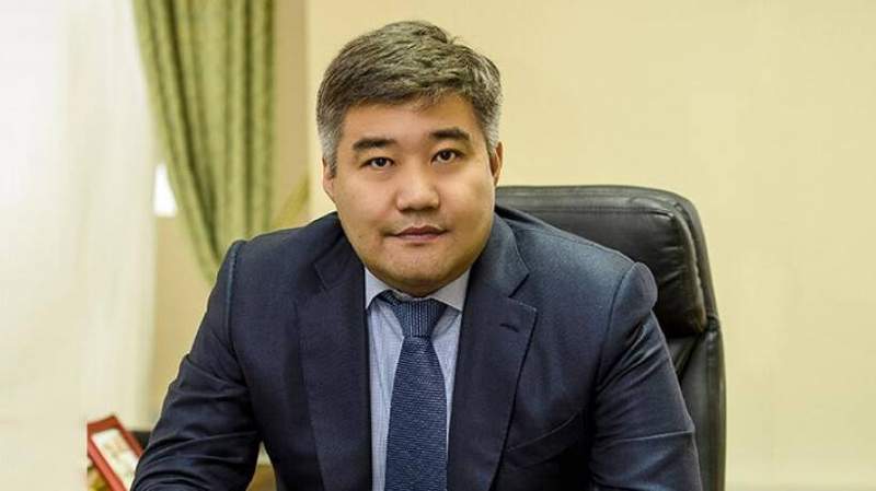 Қазақстанның Украинадағы елшісі: Киевтегі елшіліктің жертөлесінде 40 адам отыр  