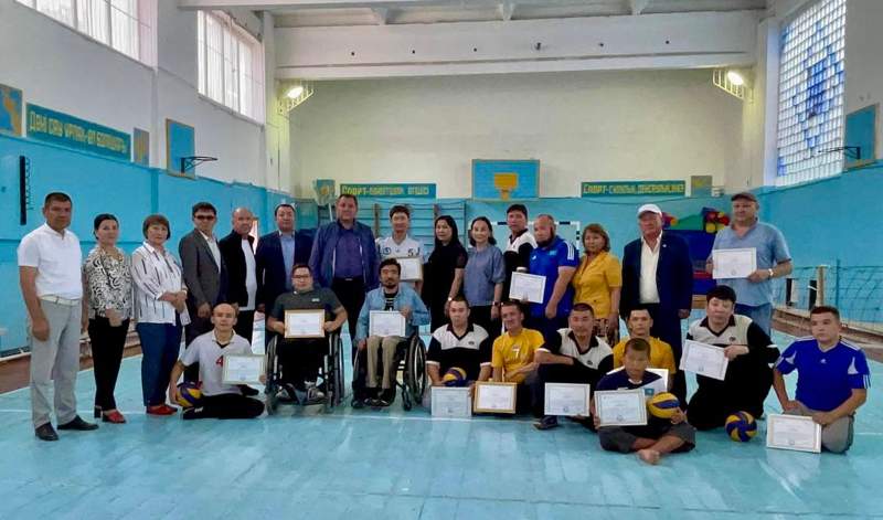 Нұрлан Ноғаев Жаңаөзен қаласының ерекше спортшыларын марапаттады 