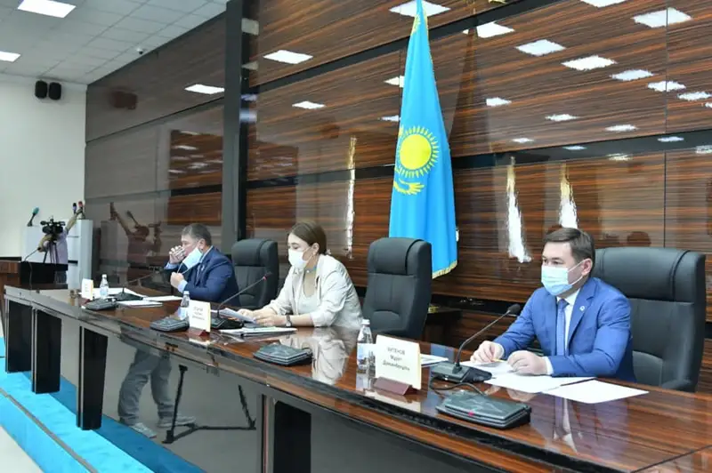 Шымкентте 20 азаматқа «Қаланың құрметті азаматы» атағын беру жөнінде шешім шығарылды