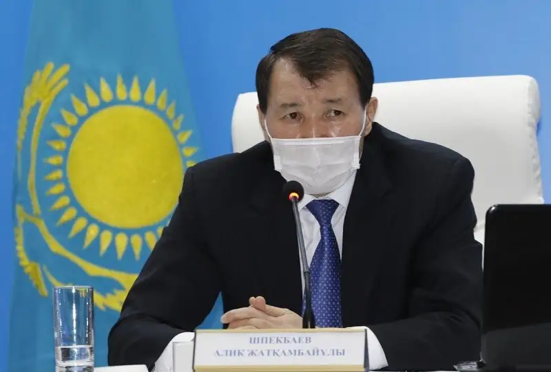 Шпекбаев Алматы облысы әкімдіктерін тексеріп,  ескерту жасады