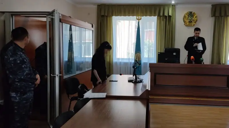 Рудныйдағы балабақшада кәмелетке толмаған қызды зорлаған тәрбиеші сотталды
