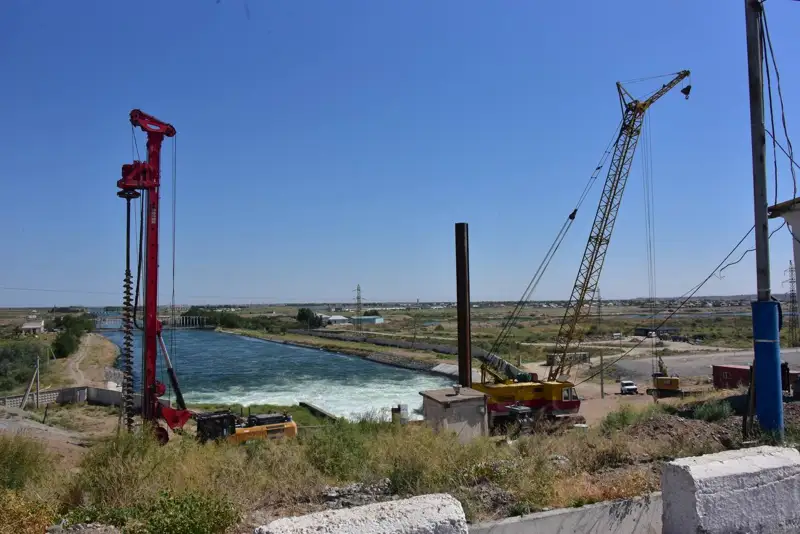 Шардара су қоймасын шөгінділерден тазарту жұмыстары басталды 