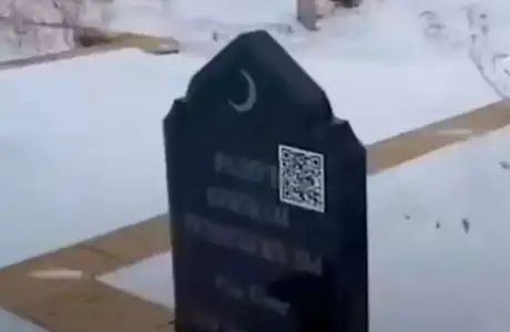 Зират басындағы құлпытастарға QR-код орнатыла бастады
