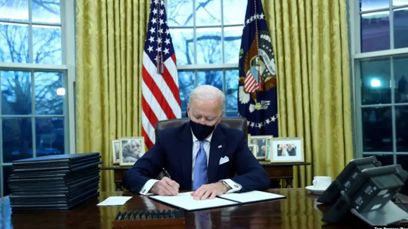 АҚШ Қырғызстан азаматтарына виза шектеулерін алып тастады