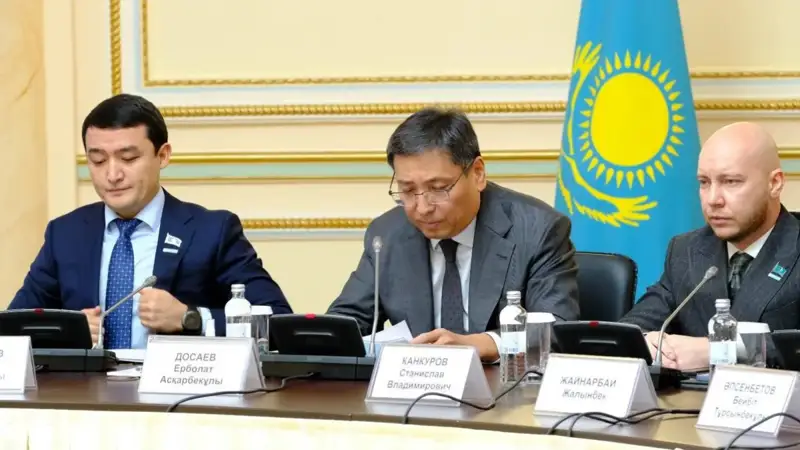 Алматыда электрокарларға арналған тұрақтар орнатылады