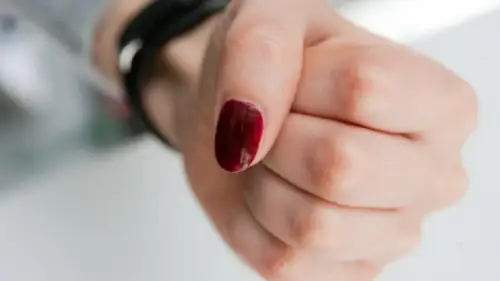 Еркектердің әйелдермен танысуы өте қауіпті болып барады