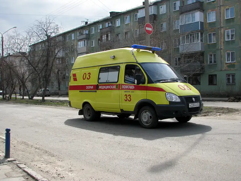 Ақмола облысында белгісіз біреулер жедел жәрдем көлігіне оқ атқан 