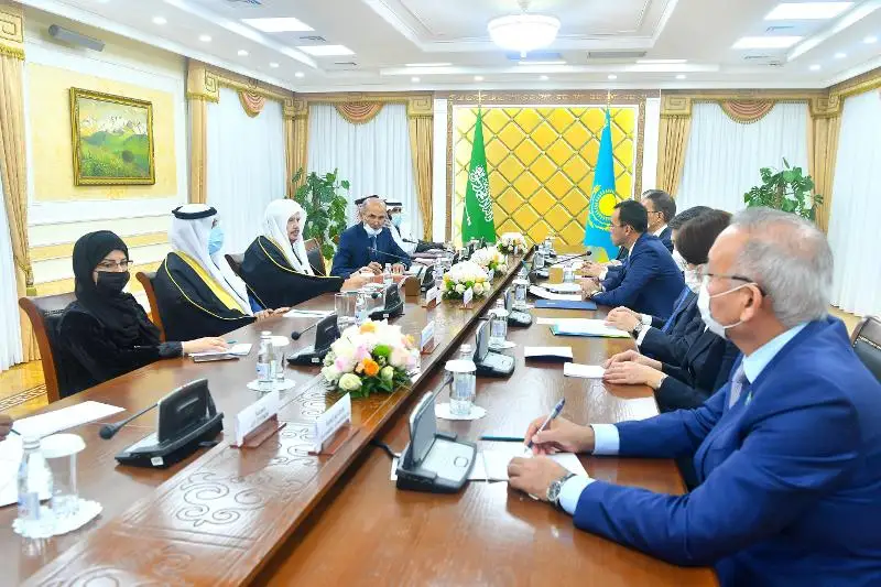 Сенат Спикері Сауд Арабиясы Консультативтік Кеңесінің Төрағасымен кездесті 
