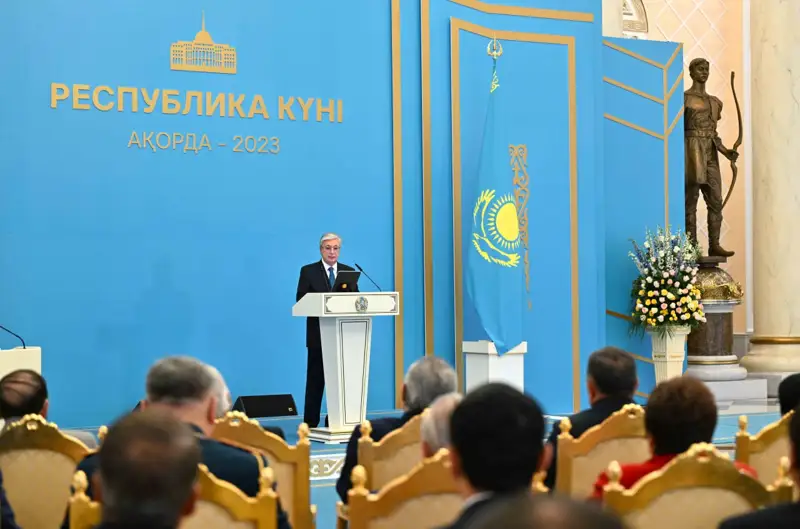 Президент: Республика күні халықтың болашаққа сенімін нығайтатын ерекше мейрам болуы керек 