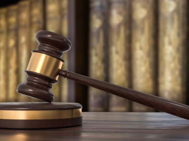 Талдықорғанда үш жасар баланы ұрып өлтірген күтушіге үкім шықты