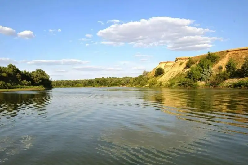 БҚО-да із-түзсіз жоғалған ер адамның мәйіті өзен жағасынан табылды