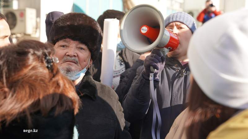 Алматыдағы митинг. Барлығы бір бейнематериалда