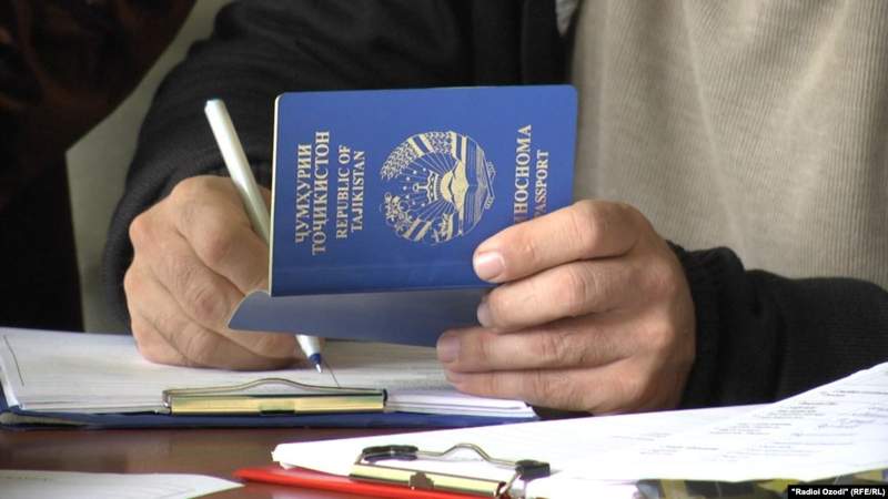 Тегін орысшалауға тыйым салатын заң қабылданды 