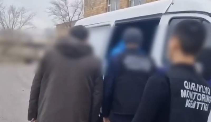 «ҚазТрансГазАймақ» АҚ Жезқазған филиалының басшысы мен бас маманы қала тұрғындарынан заңсыз ақшалай сыйақы алған