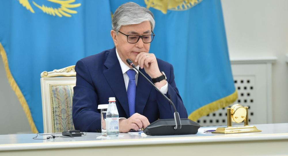 Президент бірқатар заңдарға қол қойды