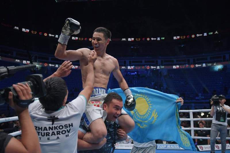 Жанқош Тұраров DAZN-ның бокс кеші өтетінін мәлімдеді