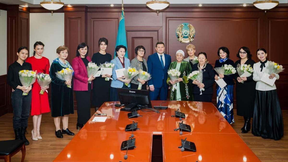 Тоқаев мәдениет және спорт саласындағы әйелдерге құттықтау хат жолдады