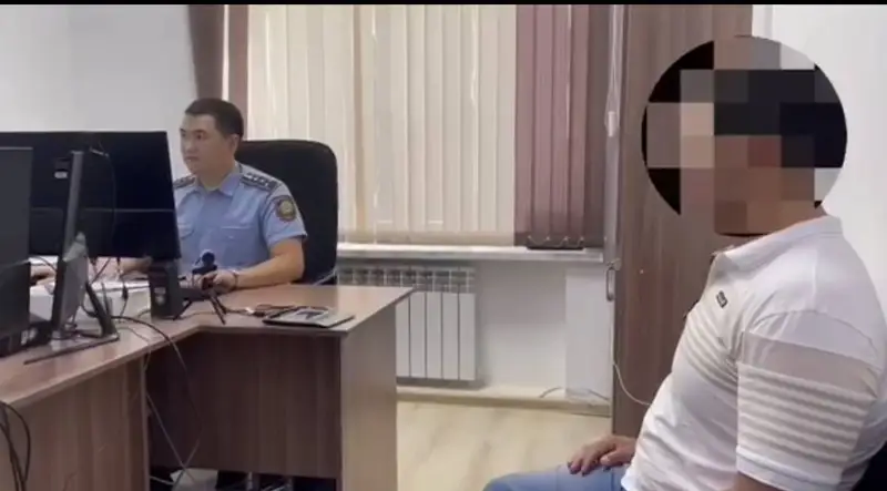 Жамбыл облысында интернет-алаяқтықпен айналысқан күдікті ұсталды