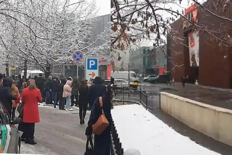 Алматыдағы сауда үйден адамдар эвакуацияланды  