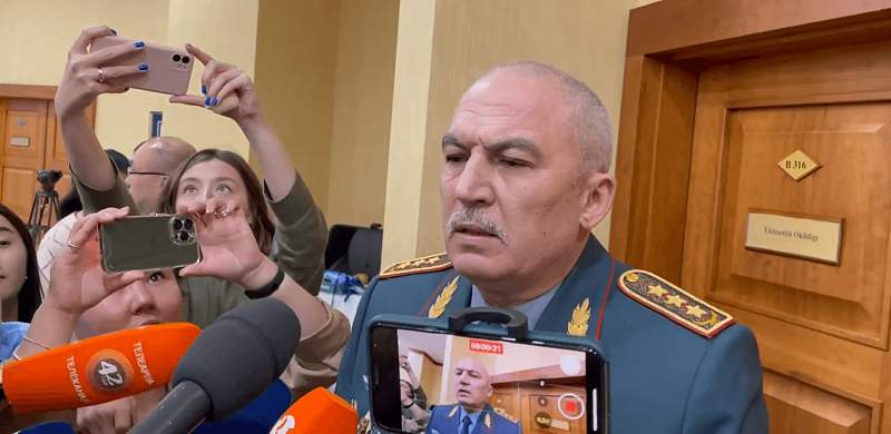 «Сыбайлас жемқорлықтың «құдайы»: Қорғаныс министрі Руслан ЖАҚСЫЛЫҚОВТЫҢ ұрлыққа қатысы бар ма? 