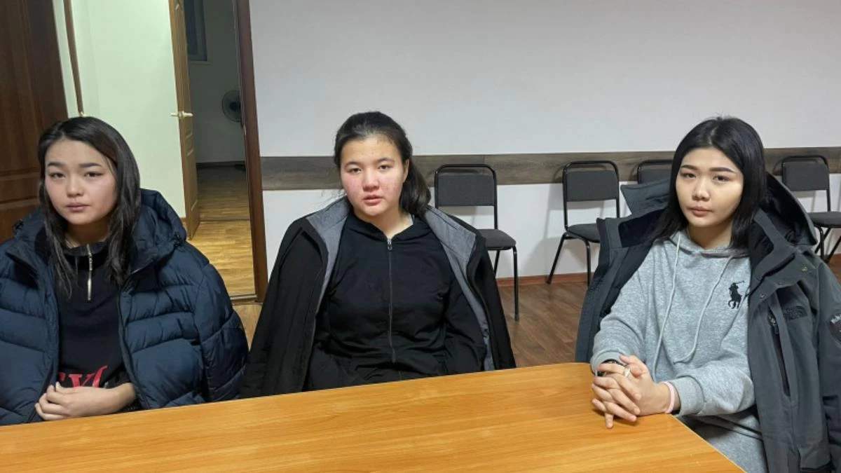 Ақтөбедегі бейімдеу орталығынан қашып кеткен үш қыз табылды