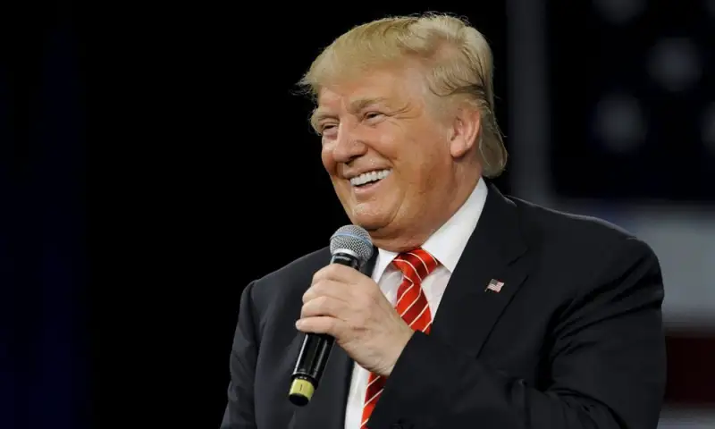 Трамп халық алдында сөз сөйледі