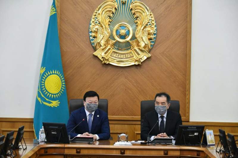 Цой мен Сағынтаев коронавирусқа қарсы күрес шараларын талқылады