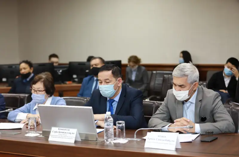 Бақытгүл Хаменова полиция есебінде тұрған жасөспірімдер тәрбиесіне ерекше назар аударуды тапсырды