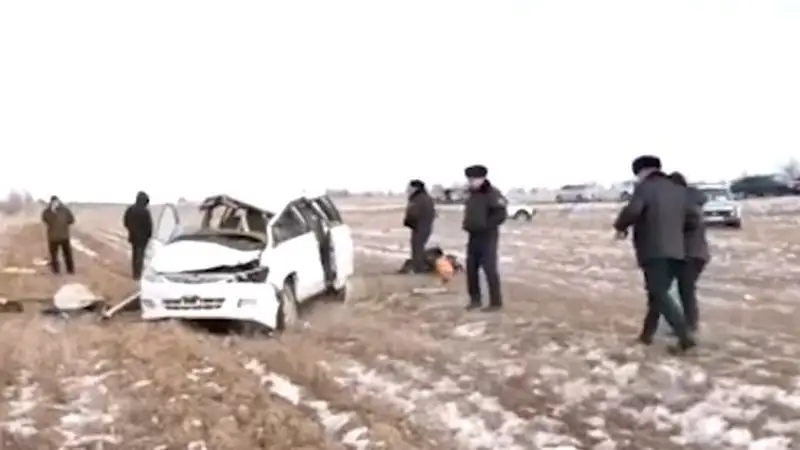 Ақтөбеде оқушыларды жарысқа апара жатып аударылған көліктің жүргізушісі сотталды