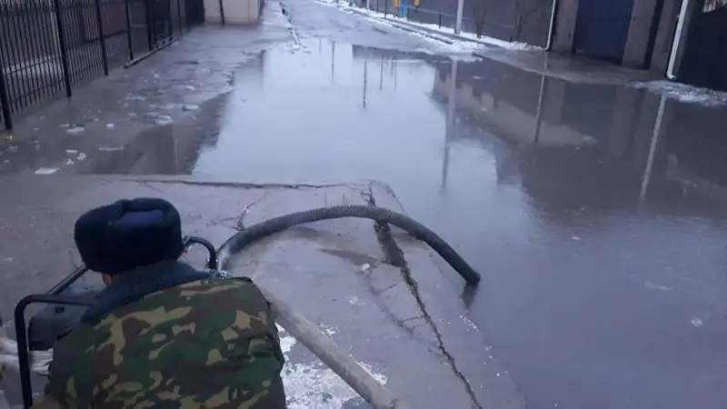 Шымкент көшелерін қызыл су басты