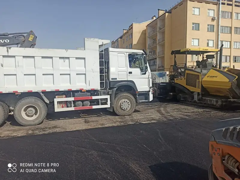 Тұранда жол құрылысы қарқынды жүріп жатыр