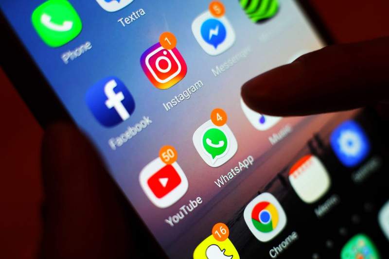 Әлеуметтік желілердегі заңға қайшы 36 мың материал бұғатталды