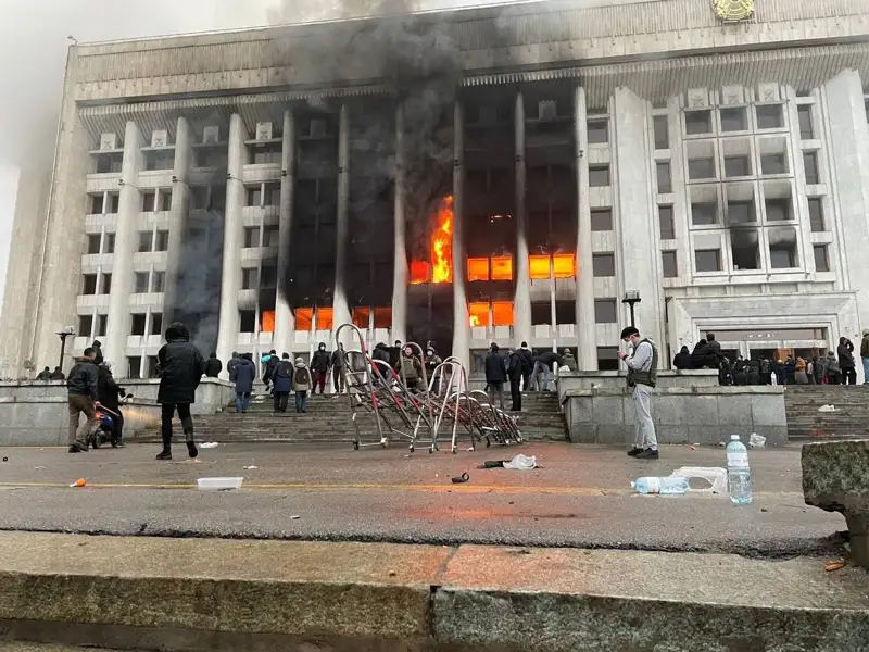 Тоқаев: Қайғылы қаңтар оқиғасы мемлекетіміздің беделіне нұқсан келтірді
