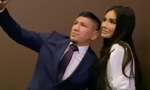 Қуат Хамитов Айжан Байзақовамен бәстесті