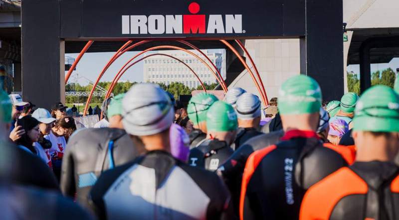 Әлемнің 60 елінен келген спортшылар Ironman Kazakhstan триатлон жарысына қатысты.