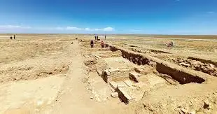 Сарайшық қалашығынан адам сүйектері мен күміс монеталар табылды