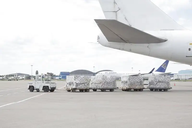 ДДСҰ Қазақстанға 2,7 млн доллар тұратын дәрігерлердің жеке қорғаныс құралдарын жеткізді