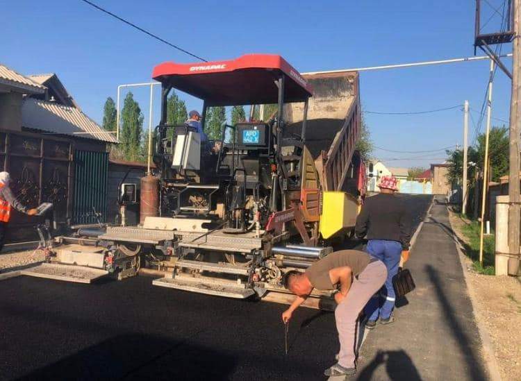 Еңбекші ауданындағы 17 көшеге күрделі жөндеу жұмыстары жүргізілді