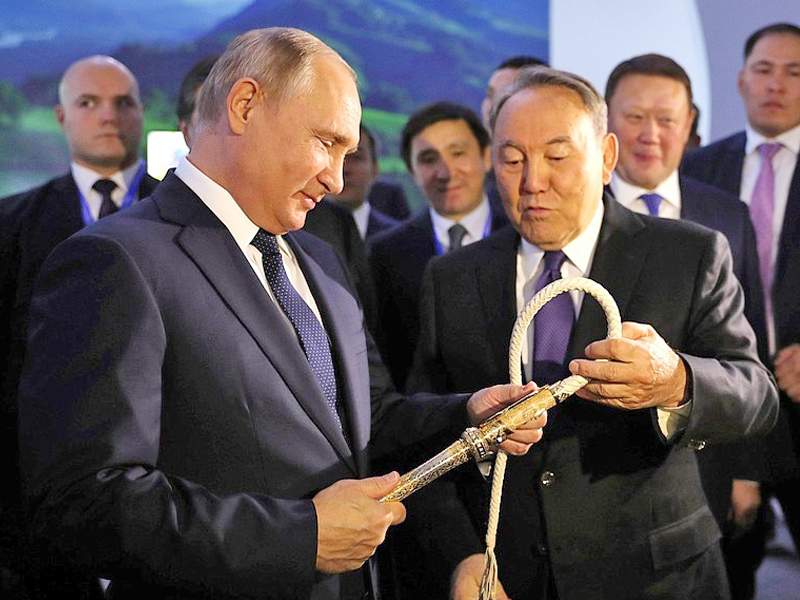 Қыжыртпа. Қазақтың қамшысы қалай «үшінші дүниежүзілік соғыс» тудыра жаздады?