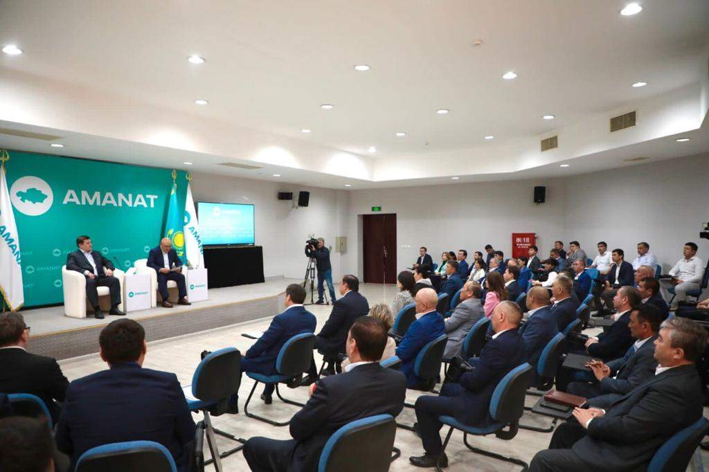 «AMANAT» партиясы өңірлердегі кездесулерді Түркістан облысынан бастады